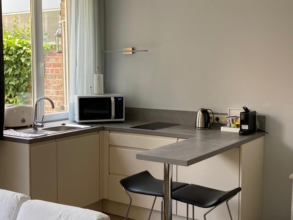 Spacious Studio นอคเคอ-เฮสท์ ภายนอก รูปภาพ